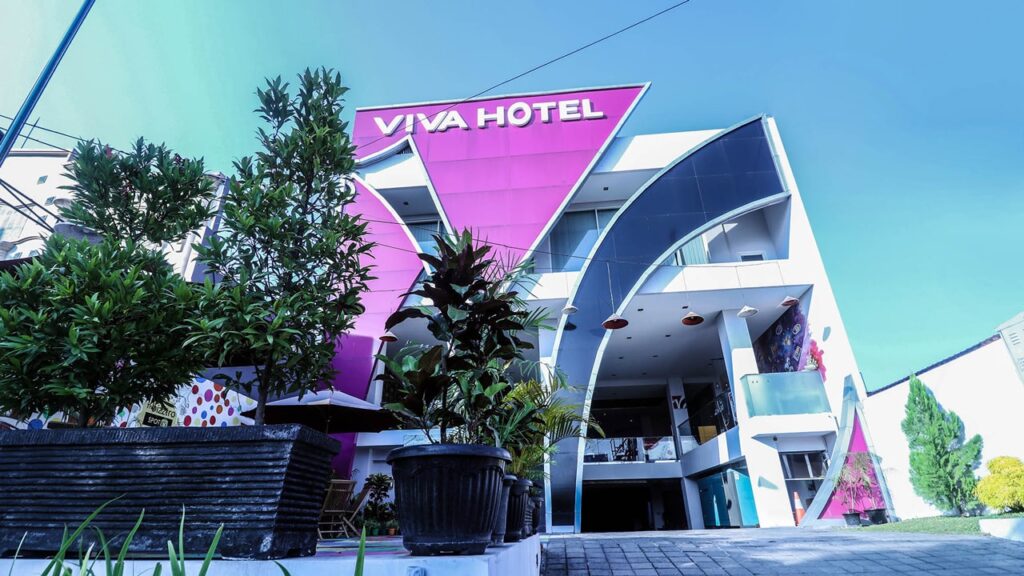 Hotel Operator di Indonesia Viva Hotel, Kediri